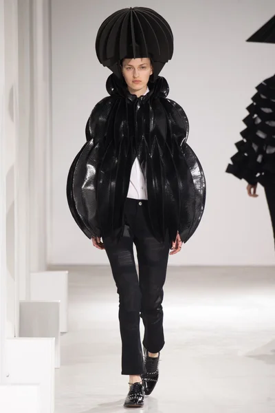 Look 20